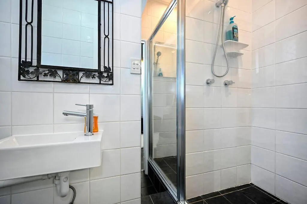 Golden Beach 1 Bedroom Hideaway 0*, Golden Beach