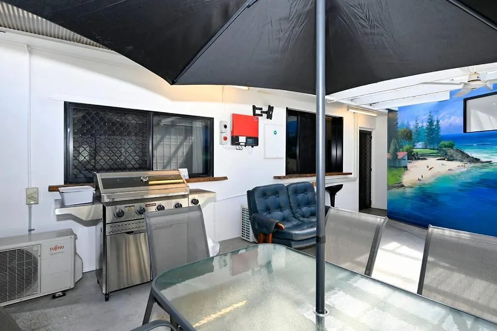 Golden Beach 1 Bedroom Hideaway 0*, Golden Beach Australia